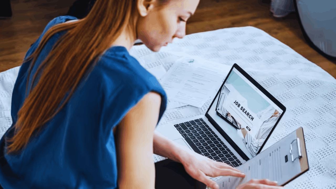 Top Tips to Increase Your Freelance Income in 2025