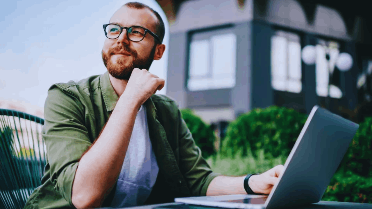 Top Tips to Increase Your Freelance Income in 2025